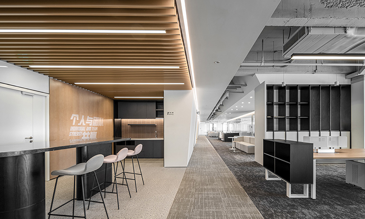 如何设计装修有企业归属感的办公室